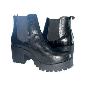 SODA Black Heeled Boots • Size 9